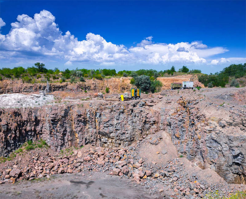 ���ٷǽ��ٵVɽ��¶���ʯ����ؓ؟�˿�ԇ����