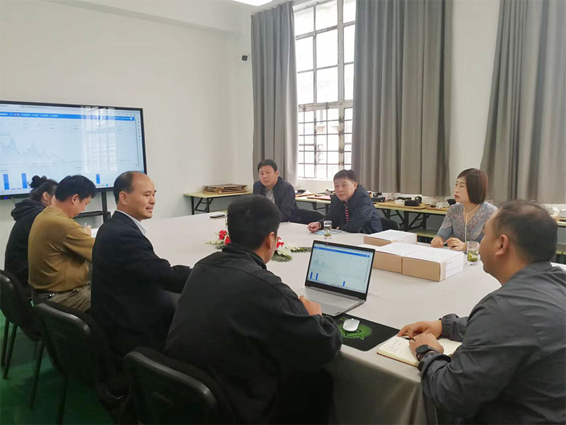 ұ�𹤘I(y��)�I(y��)�����b��ָ��(d��o)�����I(l��ng)��(d��o)�W�R��У�z��ָ��(d��o)����