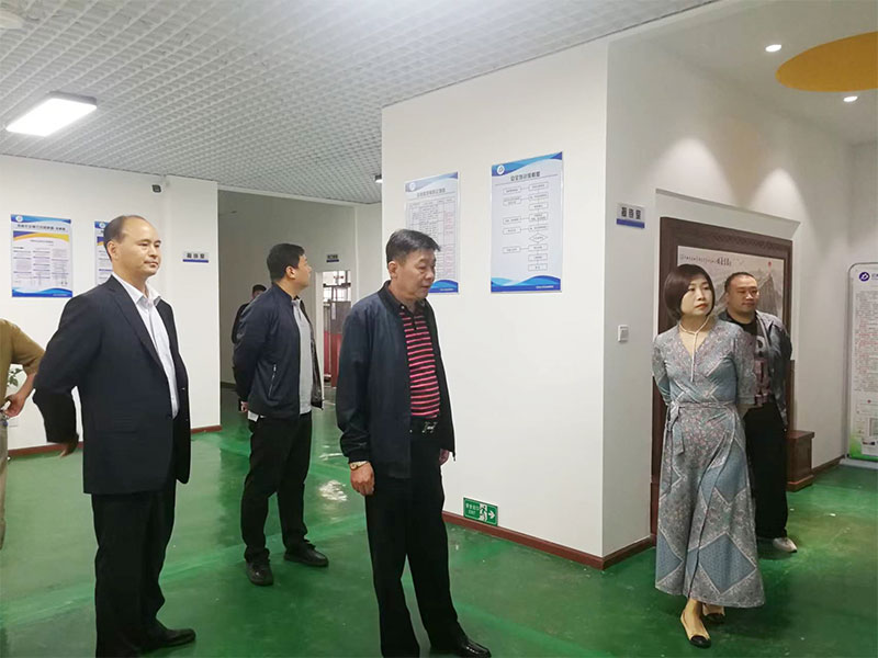 ұ�𹤘I(y��)�I(y��)�����b��ָ��(d��o)�����I(l��ng)��(d��o)�W�R��У�z��ָ��(d��o)����