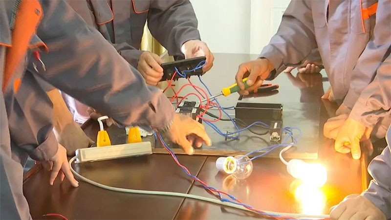 電工證要怎么考?必須要具備這些條件 電工證要怎么考?必須要具備這些條件