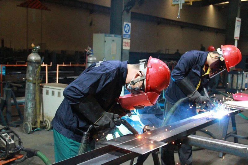 �����طN���I�����C������ԇ���c+�k������