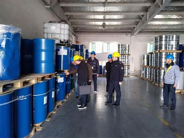 危險(xiǎn)化學(xué)品經(jīng)營(yíng)單位(管理人員/主要負(fù)責(zé)人)合格證怎么考 危險(xiǎn)化學(xué)品經(jīng)營(yíng)單位(管理人員/主要負(fù)責(zé)人)合格證怎么考